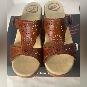 Dansko Saphire Brown Leather Sandals Size EU 40 US 9.5/10